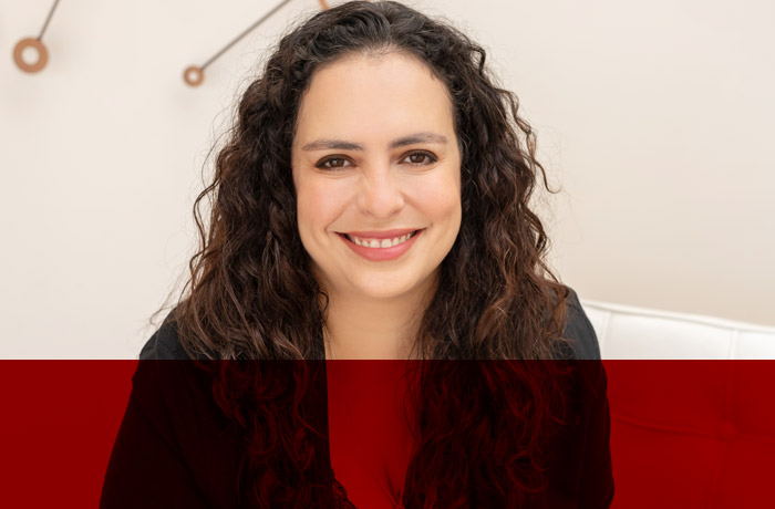 Ariane Traverzim de Abreu, diretora de negócios da Code7