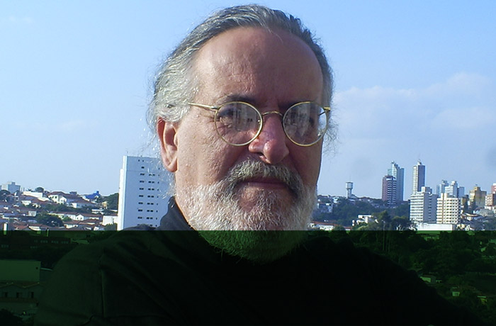 Claudir Franciatto, jornalista sênior, escritor e colaborador da ClienteSA