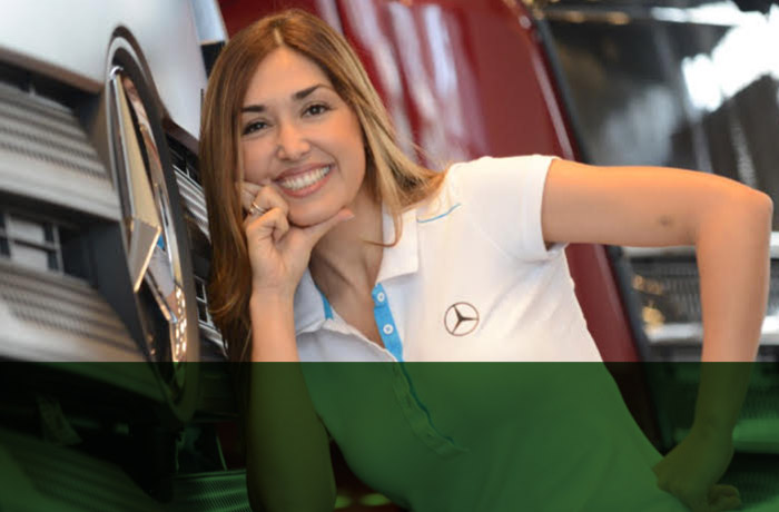 Ebru Semizer, gerente sênior de marketing, comunicação e Inteligência da Mercedes-Benz do Brasil