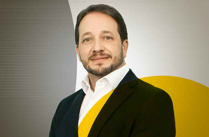 Maximiliano Dominguez, diretor de produto, engenharia e qualidade da Semp TCL