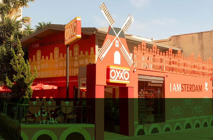 Oxxo e Amstel traz Amsterdam para loja em São Paulo