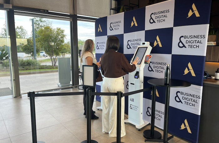 Accor otimiza check-in com totens de autoatendimento