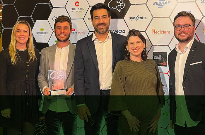 Grupo Stefanini recebe troféu no Prêmio Abemd