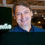 Adriano Gandolfi, diretor de CX da Swile Brasil