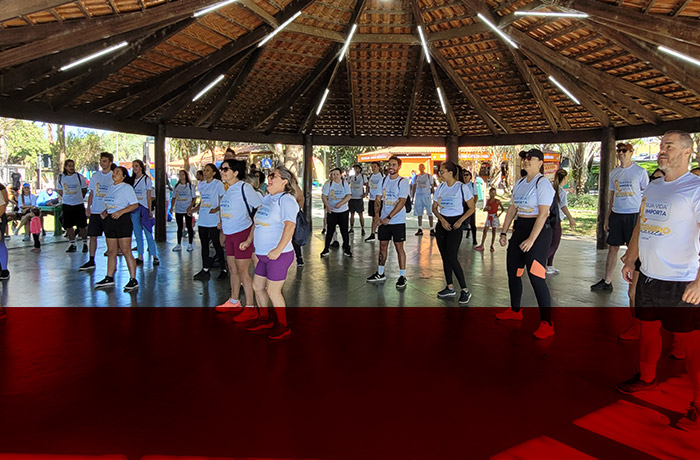 Callink promove caminhada Setembro Amarelo em Uberlândia