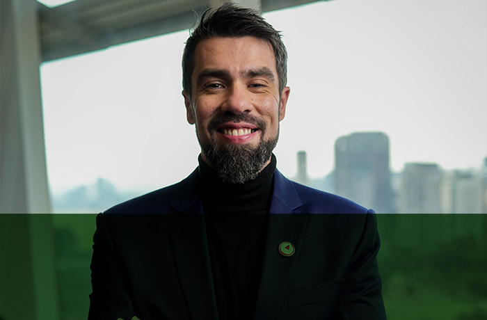 Thiago Delfino, sócio e líder da prática IA & Soluções da Bain & Company